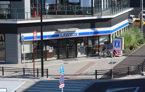 コンビニ　ローソン 東岡崎駅前店（コンビニ）まで465m