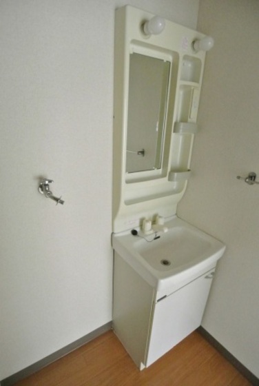 洗面設備　別号室写真です