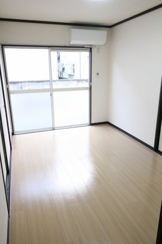 居室・リビング　リビングです