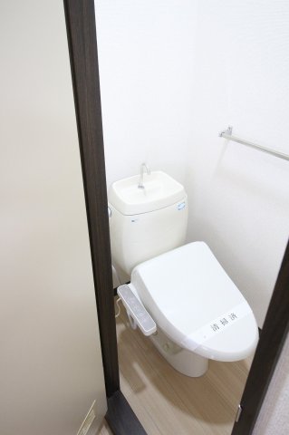 トイレ　シンプルで使いやすいトイレです