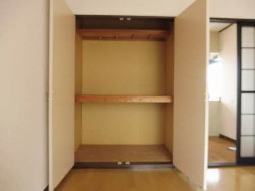 収納　洋室収納