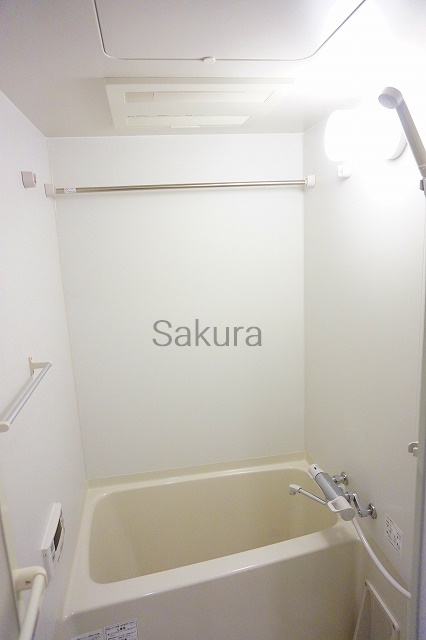 バス・シャワールーム　日々の疲れを癒すお風呂です♪