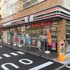 コンビニ　セブンイレブン吹田江坂町2丁目店（コンビニ）まで454m