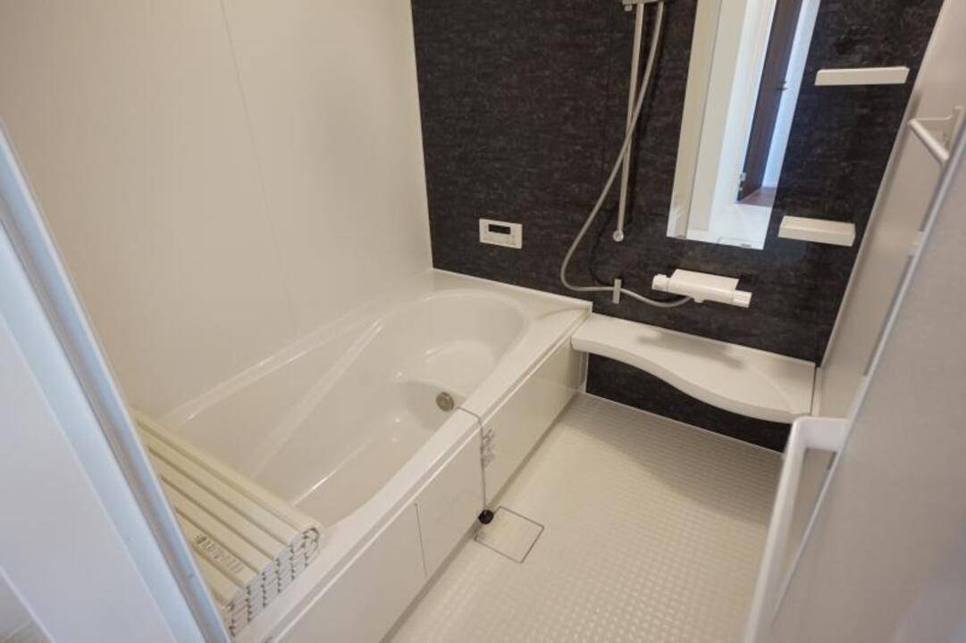 バス・シャワールーム　浴室