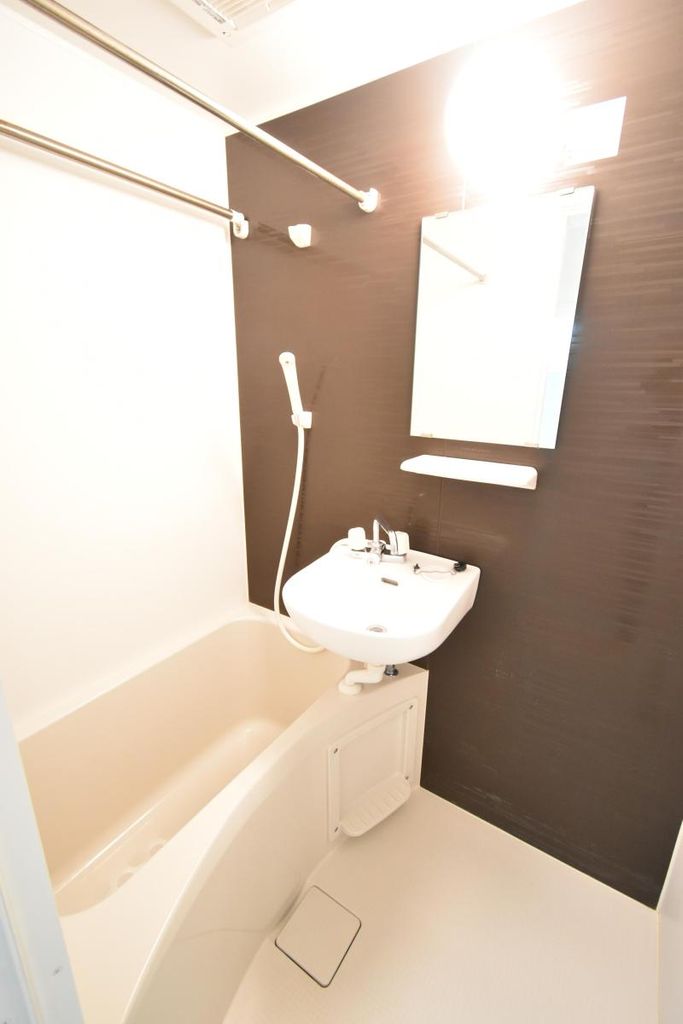 バス・シャワールーム　★お問い合わせはタウンハウジング町田店まで★