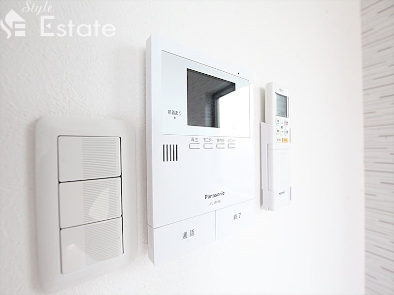 セキュリティ　モニター付きインターホン