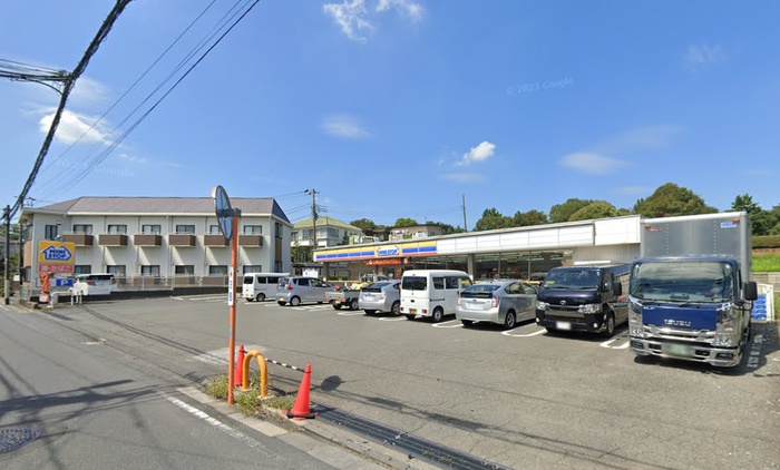 コンビニ　ミニストップ　石神井町5丁目店（コンビニ）まで295m