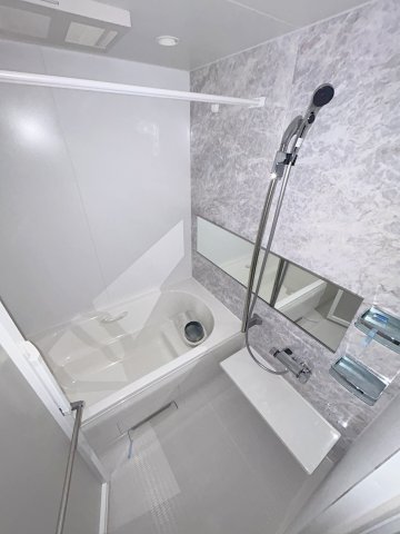 バス・シャワールーム　きれいなお風呂です