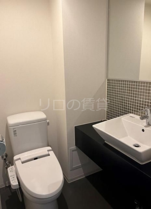 トイレ　別部屋参照