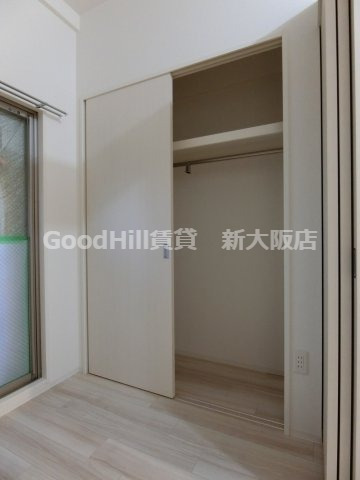 収納　セレニテ西中島アリア壱番館