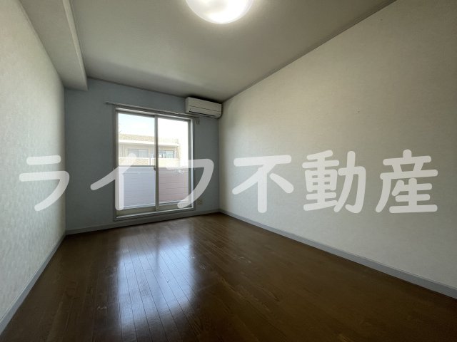 居室・リビング　使いやすい居間です