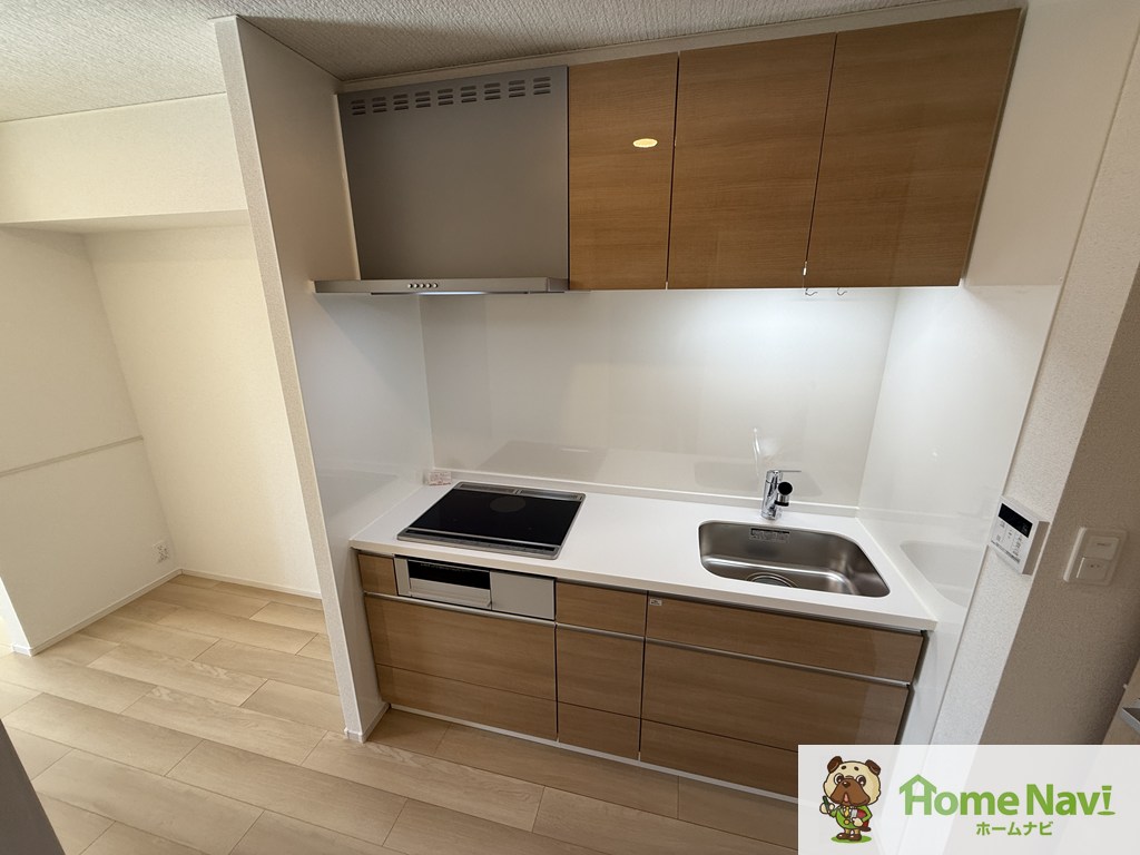 キッチン　IH3口コンロのシステムキッチンです。