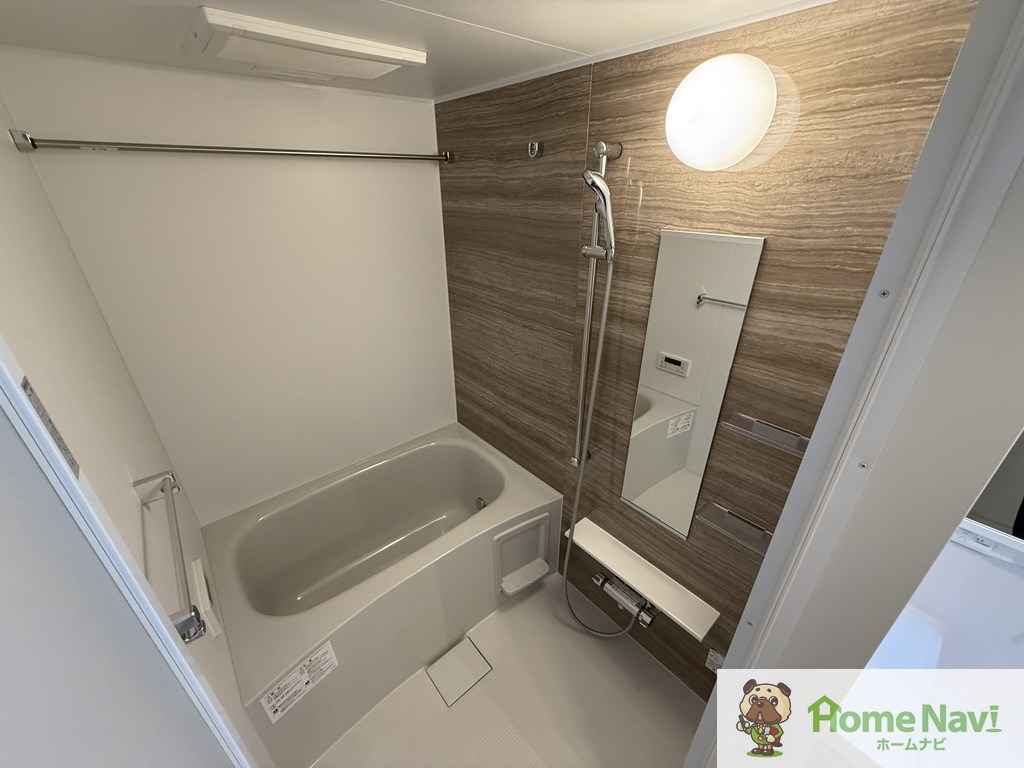 バス・シャワールーム　浴室乾燥機・追い焚き付き