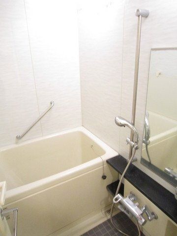 バス・シャワールーム　オートバス☆浴室乾燥機も付いてます！