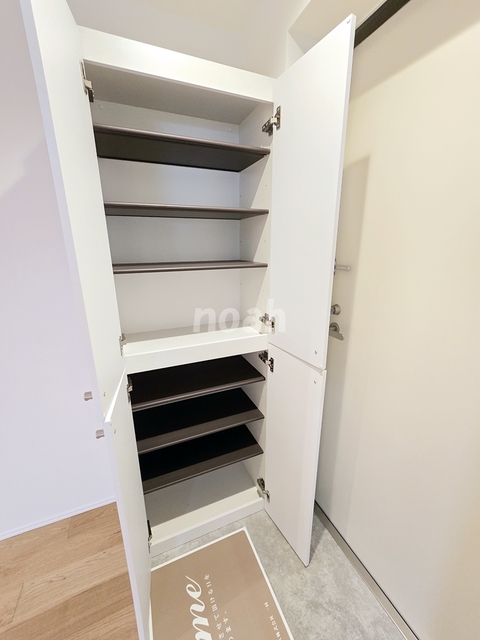 玄関　同シリーズ参考写真