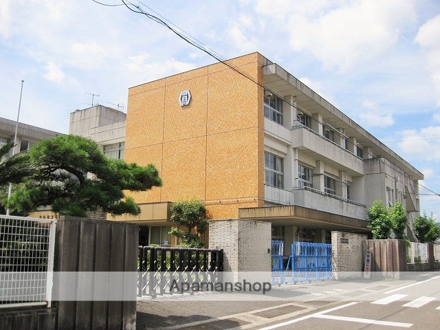 小学校　国安小学校（小学校）まで811m
