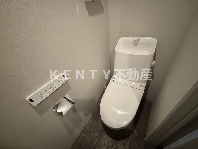 トイレ　落ち着いたトイレです