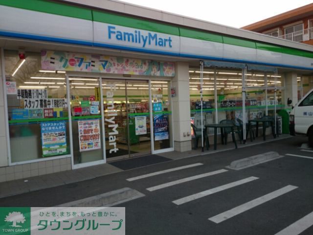 コンビニ　ファミリーマート羽村富士見公園前店（コンビニ）まで520m
