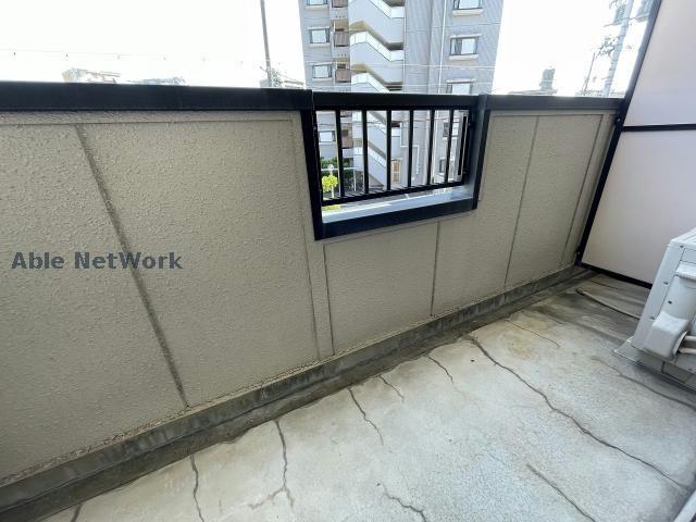 バルコニー　※同物件別部屋
