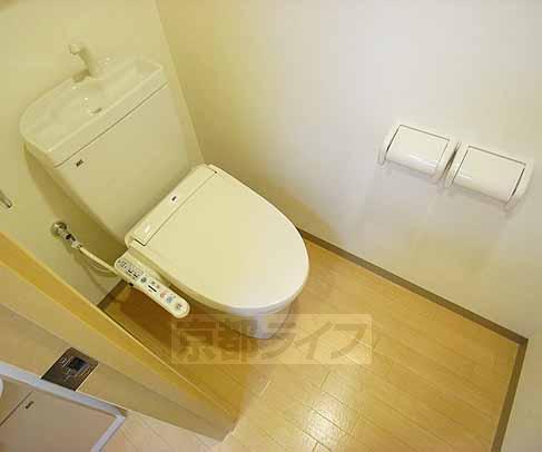 トイレ　ウォシュレット付きトイレ