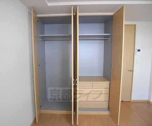 収納　たっぷり収納