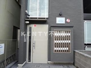 エントランス　清潔なエントランスです