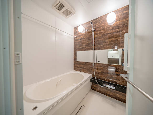 バス・シャワールーム