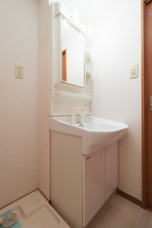 洗面設備　図面と現状に相違がある場合には現状を優先