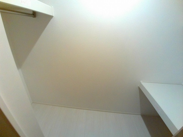 収納　ウォークインクローゼット♪