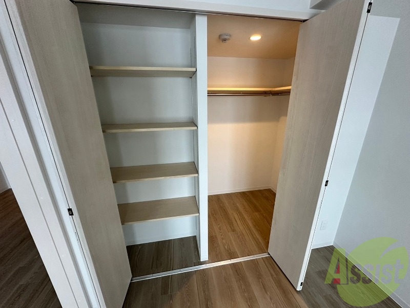 収納　収納もバッチリあるのでお部屋が片付きますよ！