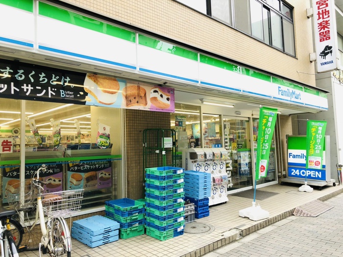 コンビニ　ファミリーマート 中川小金井北店（コンビニ）まで500m
