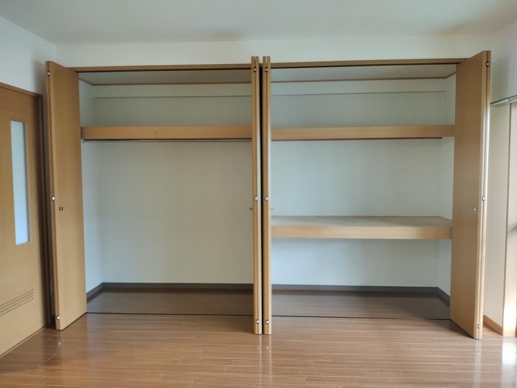 収納　LDK　物入