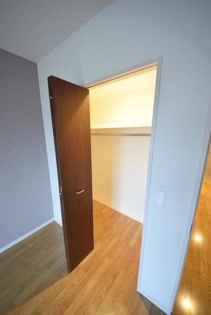 収納　※別号室参考写真です