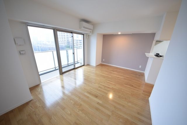 居室・リビング　※別号室参考写真です