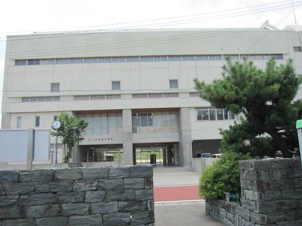 中学校　小松島南中学校（中学校）まで1740m