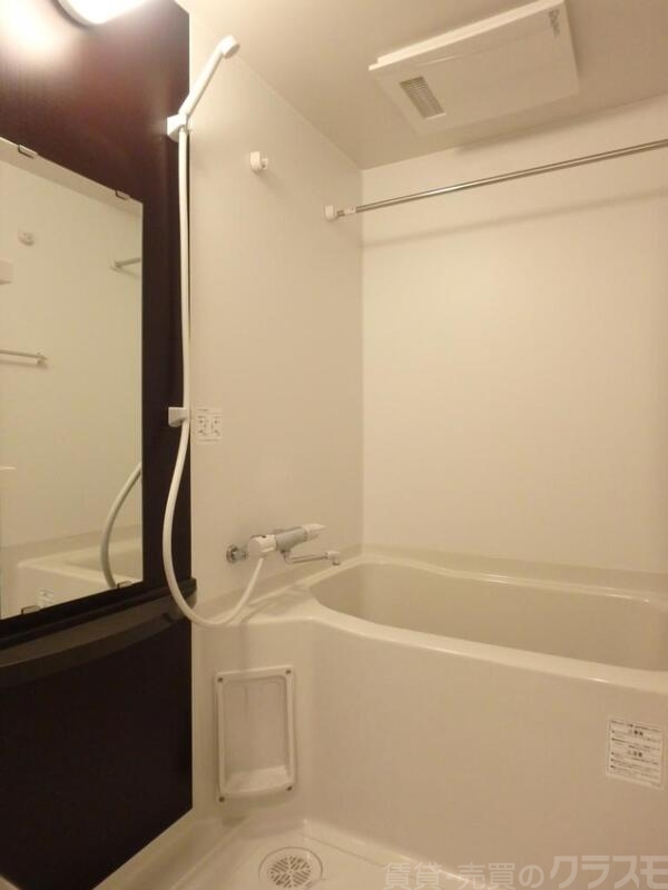 バス・シャワールーム　同じ施工会社のイメージ画像です。