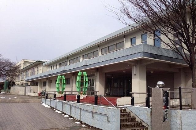 小学校　福島市立野田小学校（小学校）まで550m