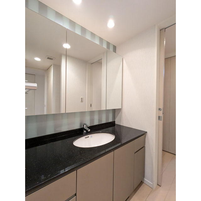 洗面設備　洗面所