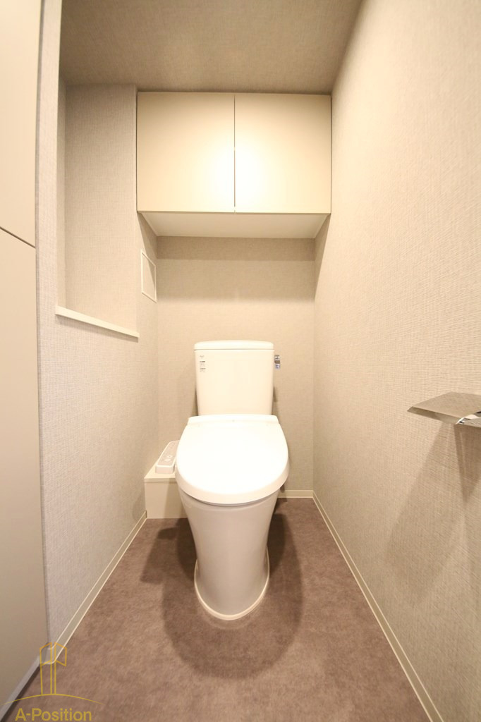 トイレ　コンフォリア北堀江一丁目