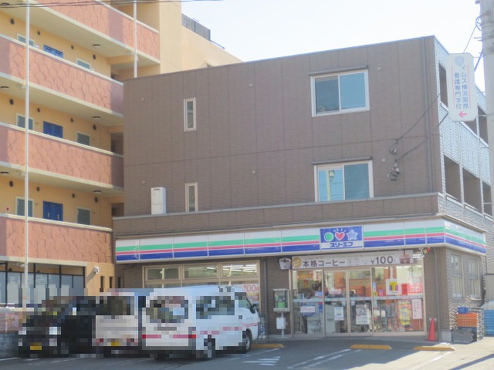 コンビニ　ローソンスリーエフ緑長津田店（コンビニ）まで450m