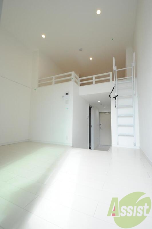 居室・リビング　採光のとれた明るいお部屋♪