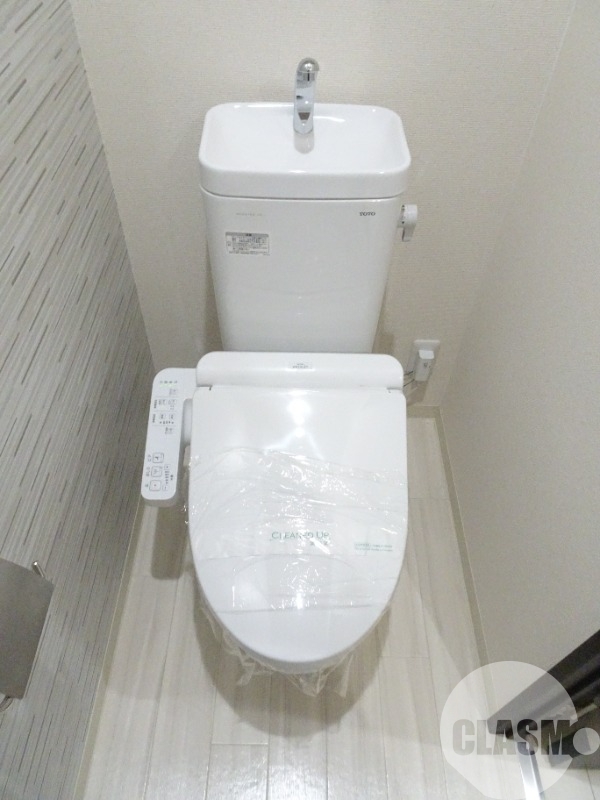 トイレ　ウォシュレット＆ウォームレット