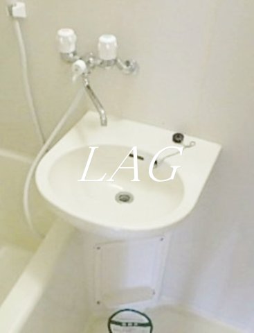 洗面設備　洗面台です。