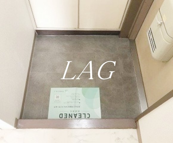 玄関　玄関です。