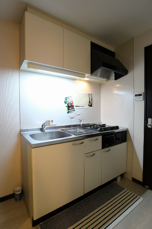 キッチン　使いやすいシステムキッチンです。