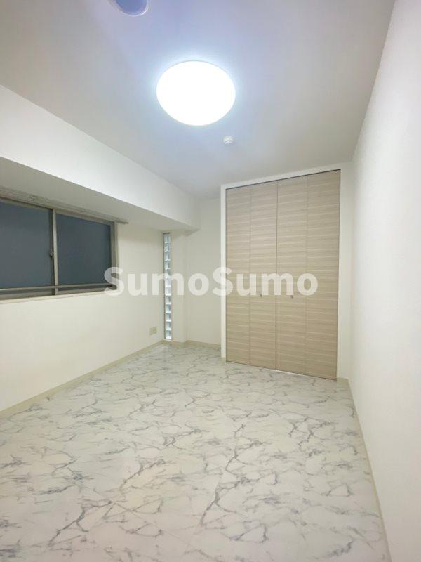 その他部屋・スペース　落ち着いて過ごせるお部屋なので、寝室にいかがでしょうか