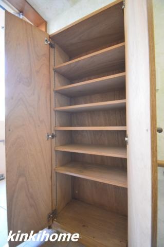 玄関　写真は別のお部屋です。※現況を優先※現況を優先ください