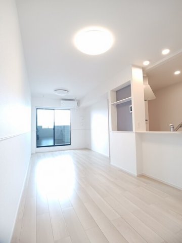 居室・リビング　居間です