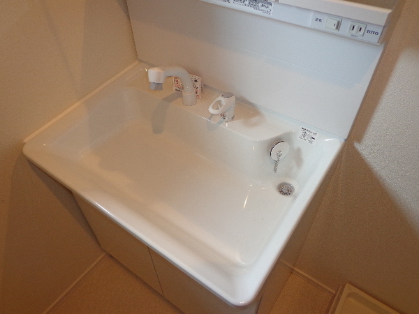 洗面設備　洗髪洗面化粧台