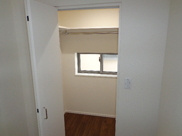 収納　ウォークｉｎクローク